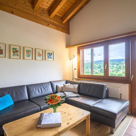 Edelweiss Ferienwohnung, Attica Muntognas *