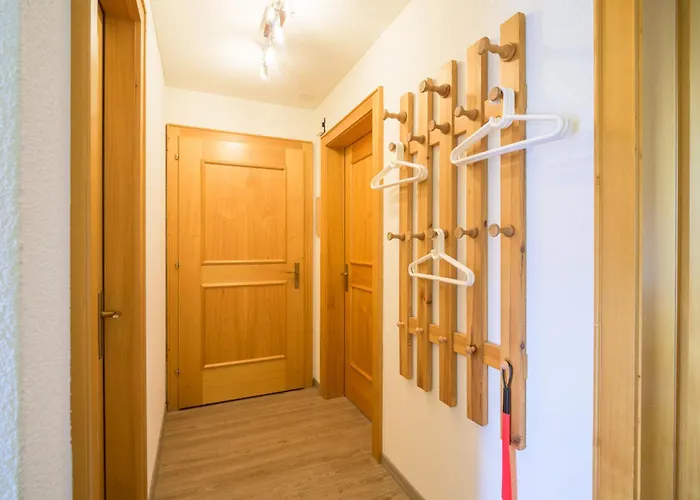 Edelweiss Ferienwohnung, Attica Muntognas